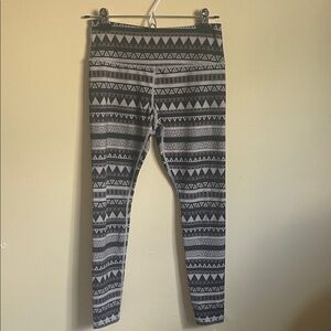 Women's Geometric Patterned Leggings - Black and Gray (Bin C)